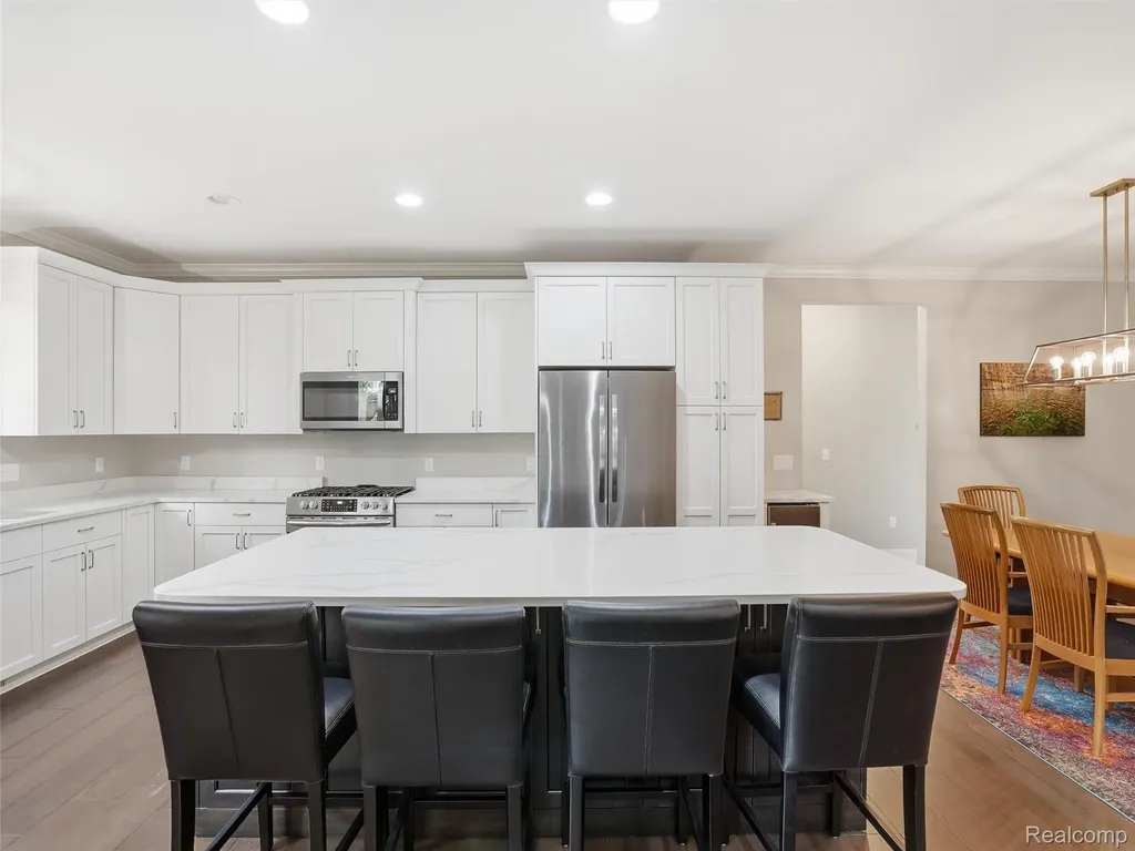 3513 Pointe Shore Drive Brighton Township MI 48114