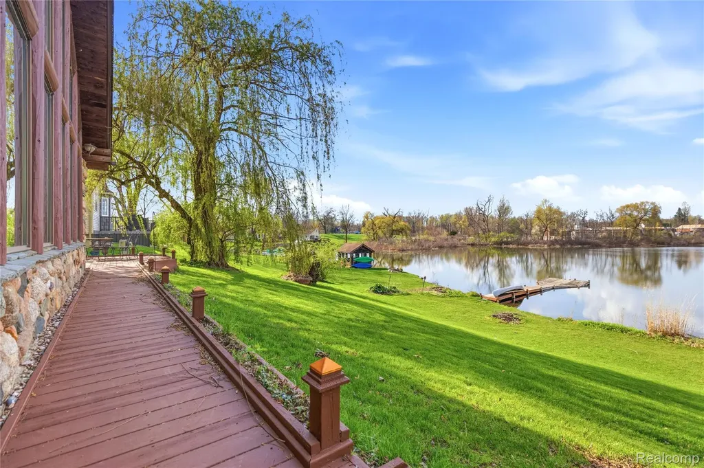 16280 Softwater Lake Drive Linden City MI 48451