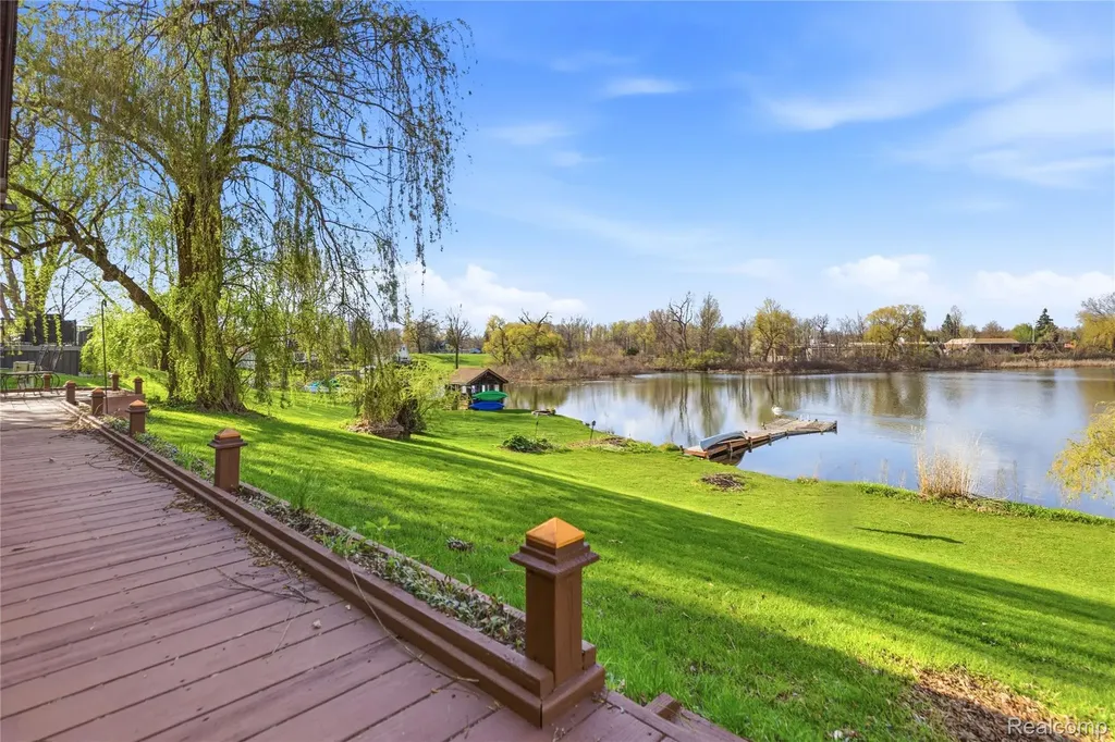16280 Softwater Lake Drive Linden City MI 48451