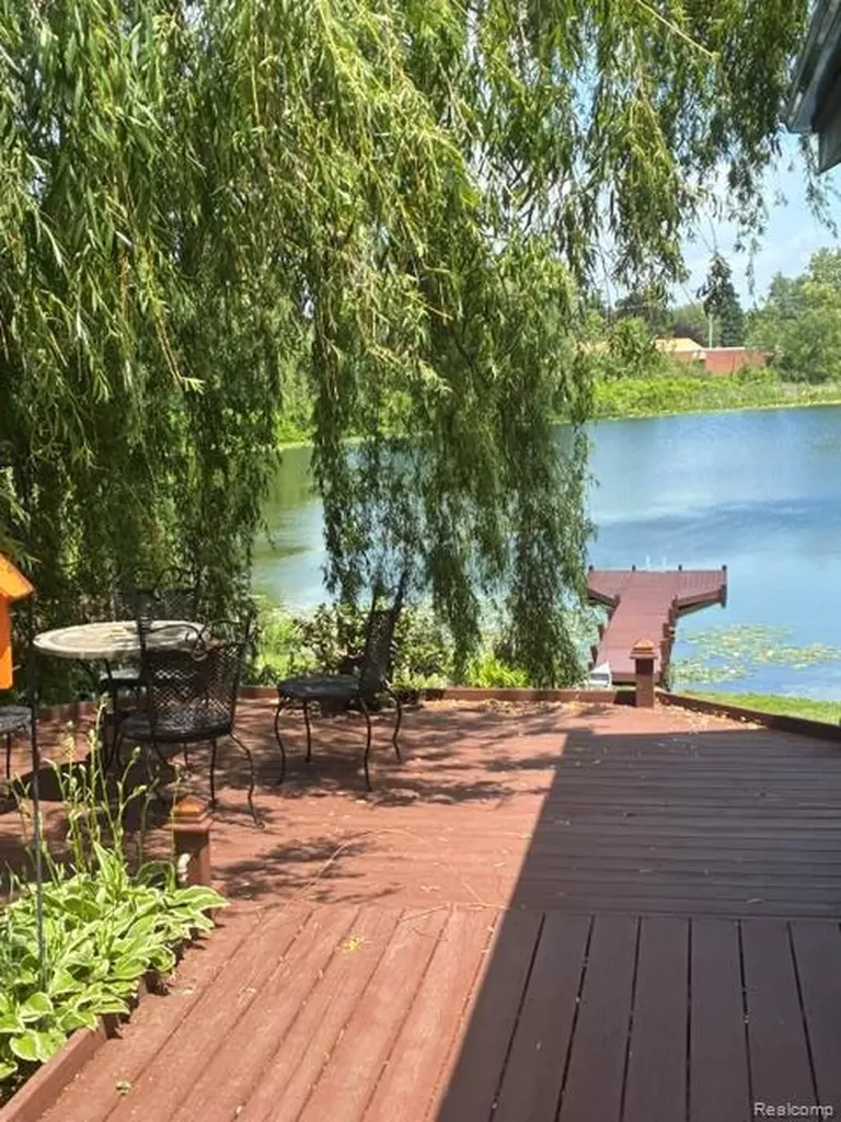 16280 Softwater Lake Drive Linden City MI 48451