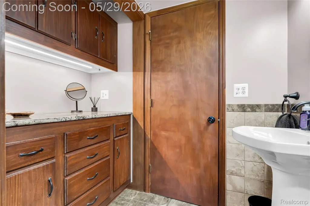 21868 28 Mile Road Ray Township MI 48096