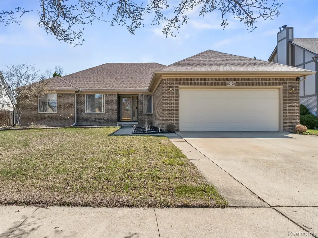 50108 Buccaneer Drive Macomb Township MI 48044