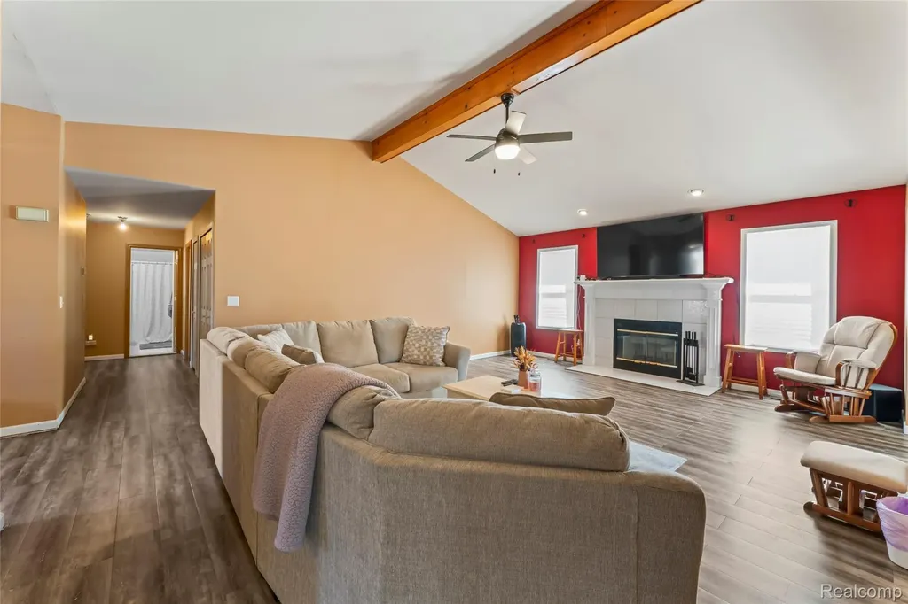 50108 Buccaneer Drive Macomb Township MI 48044