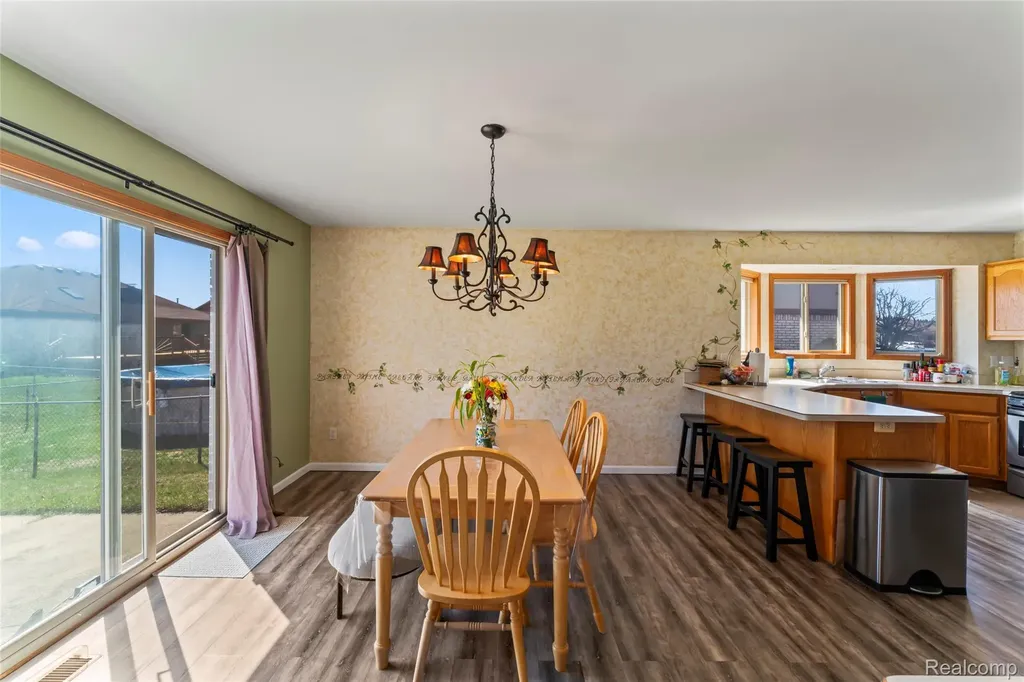50108 Buccaneer Drive Macomb Township MI 48044