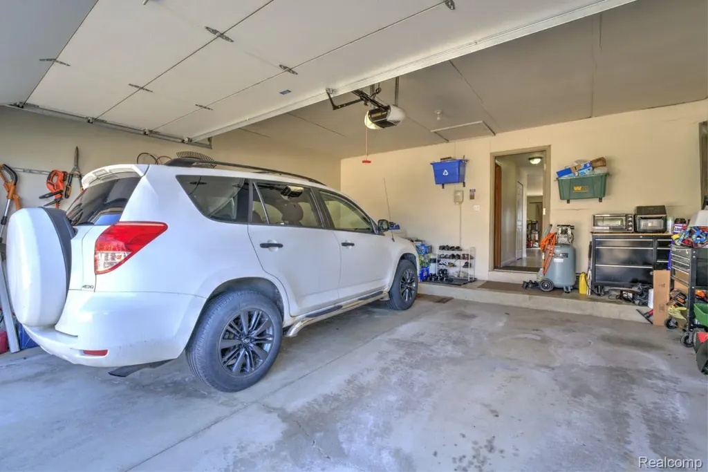 50108 Buccaneer Drive Macomb Township MI 48044