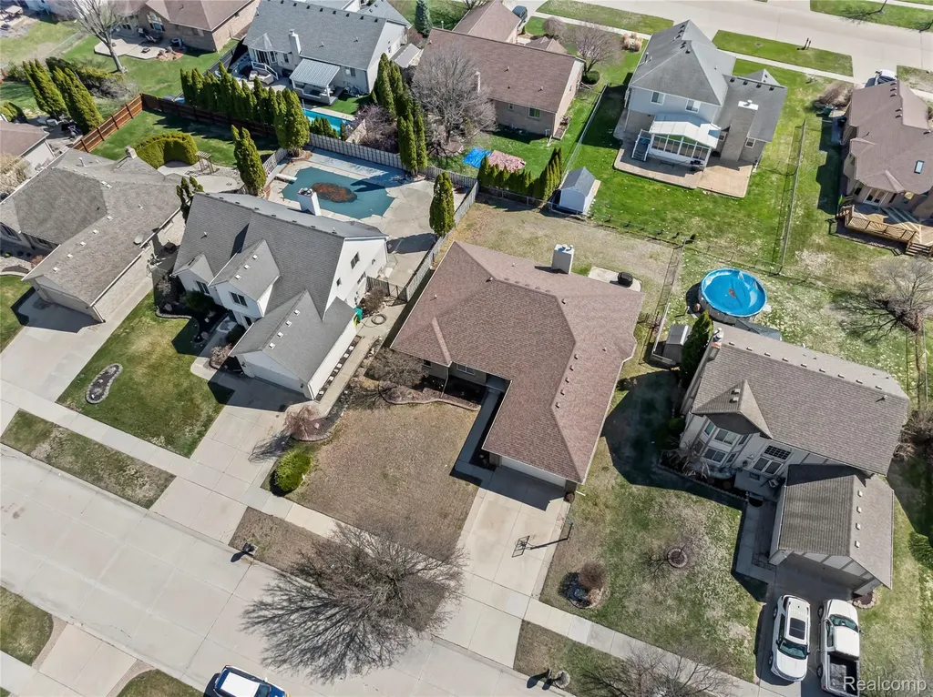 50108 Buccaneer Drive Macomb Township MI 48044