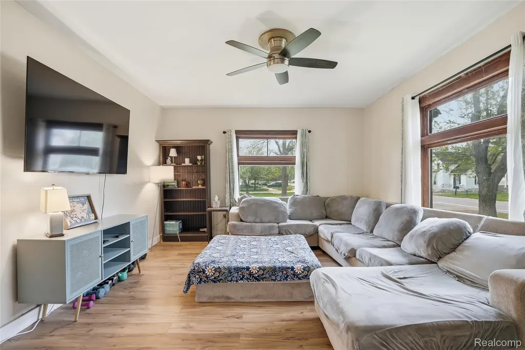 6339 Denton Road Van Buren Charter Township MI 48111