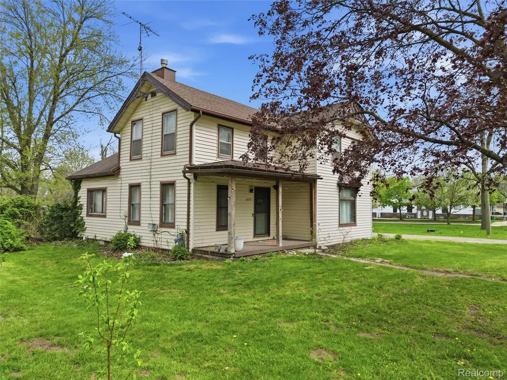 6339 Denton Road Van Buren Charter Township MI 48111