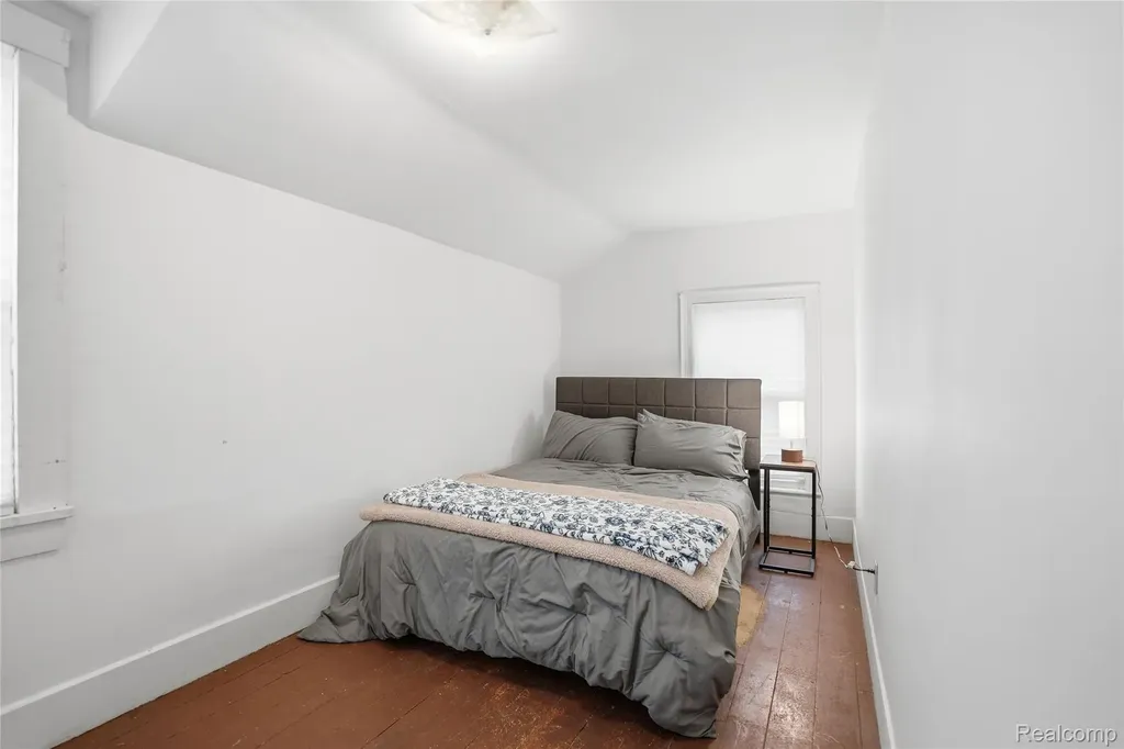 6339 Denton Road Van Buren Charter Township MI 48111