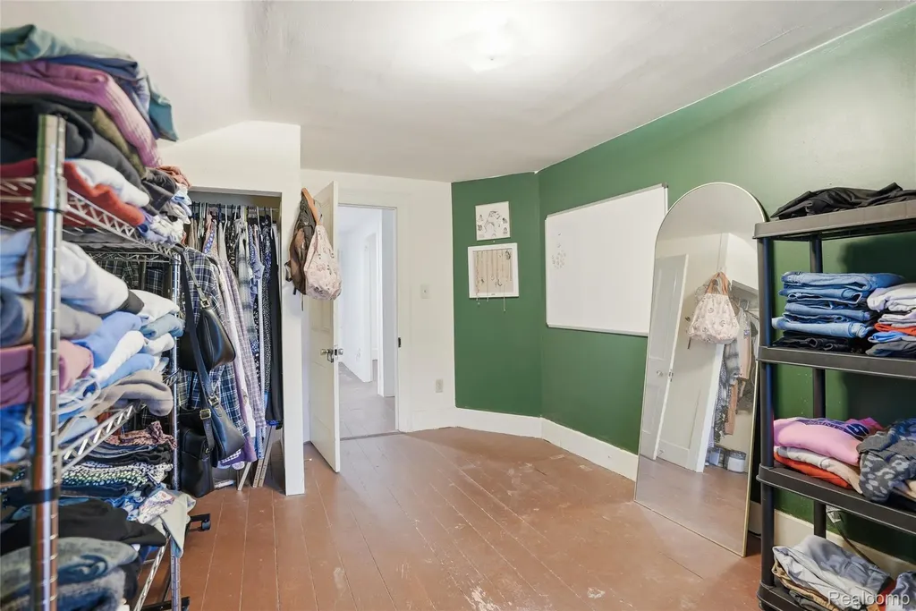 6339 Denton Road Van Buren Charter Township MI 48111