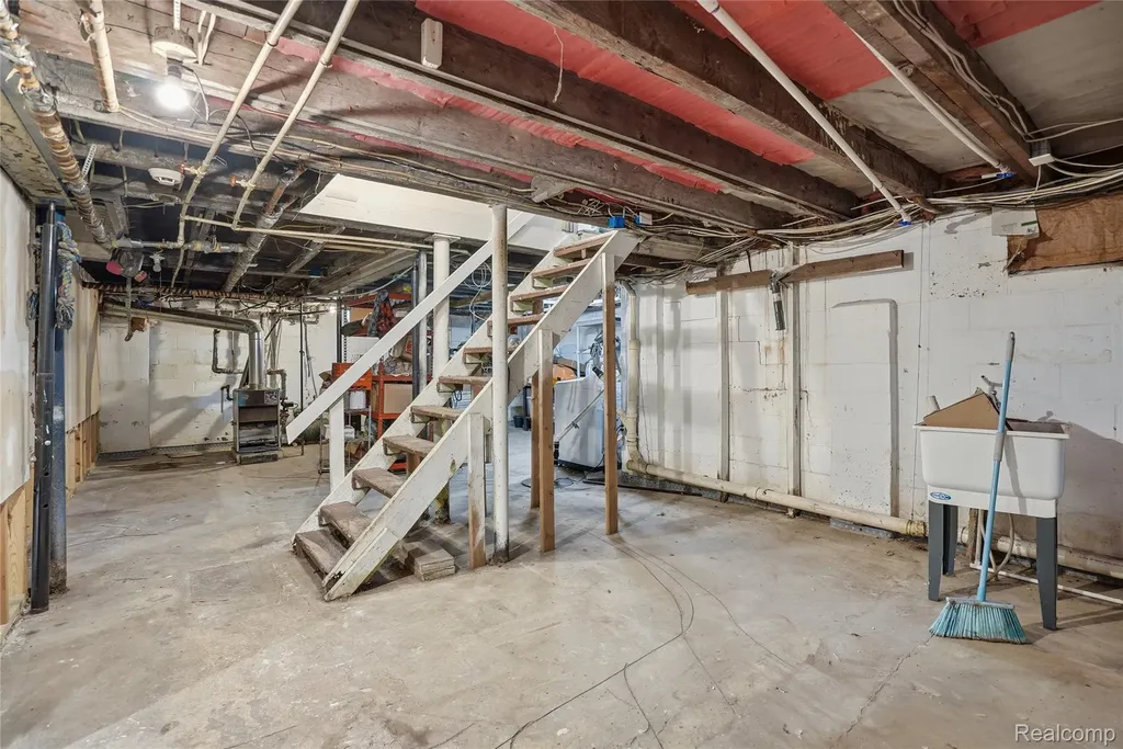 6339 Denton Road Van Buren Charter Township MI 48111