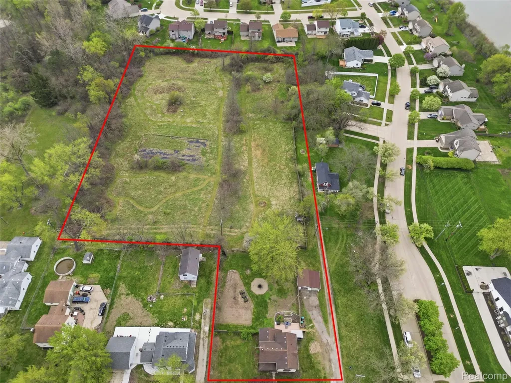 6339 Denton Road Van Buren Charter Township MI 48111