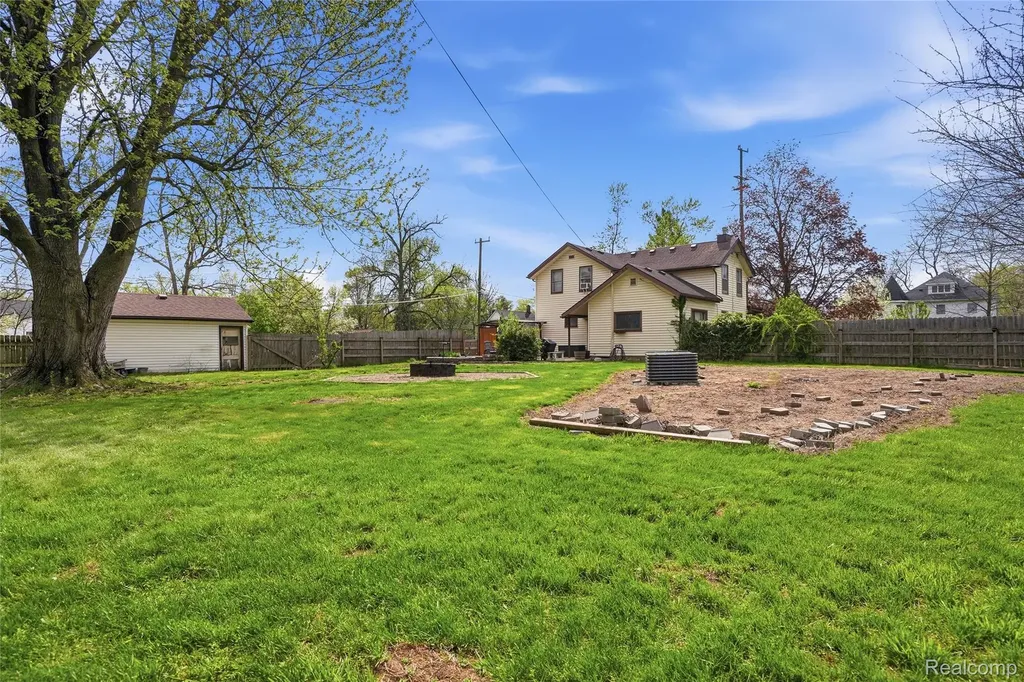 6339 Denton Road Van Buren Charter Township MI 48111