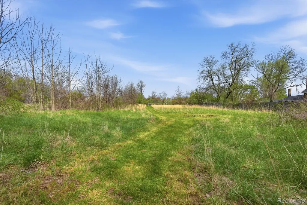 6339 Denton Road Van Buren Charter Township MI 48111