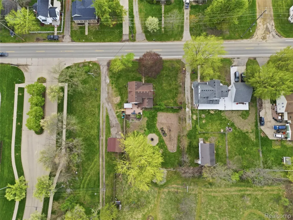 6339 Denton Road Van Buren Charter Township MI 48111
