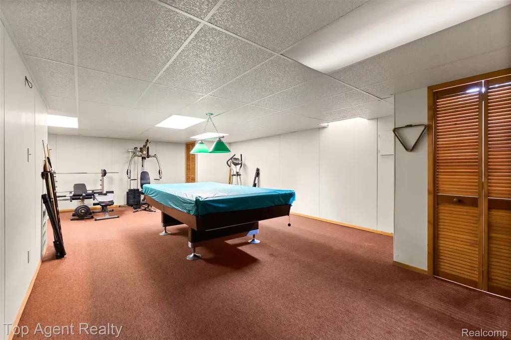 42618 Cassin Way Clinton Charter Township MI 48038