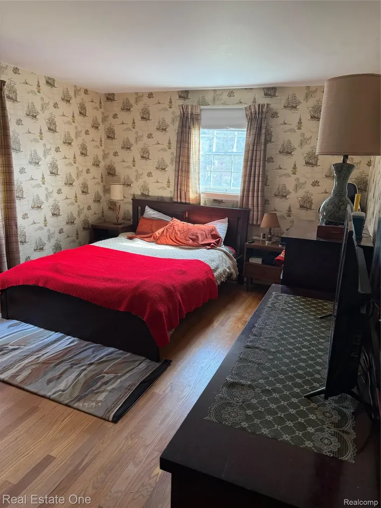 26023 Meadow Drive Franklin Village MI 48025