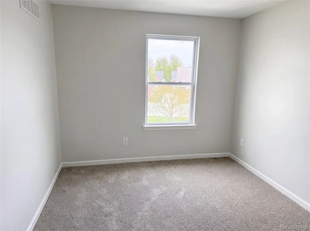 42824 Greystone Drive Sterling Heights City MI 48313