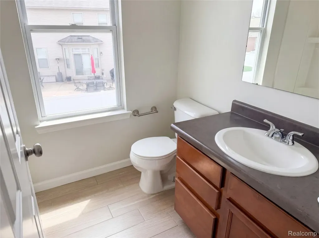 42824 Greystone Drive Sterling Heights City MI 48313