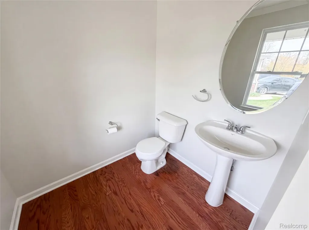 42824 Greystone Drive Sterling Heights City MI 48313