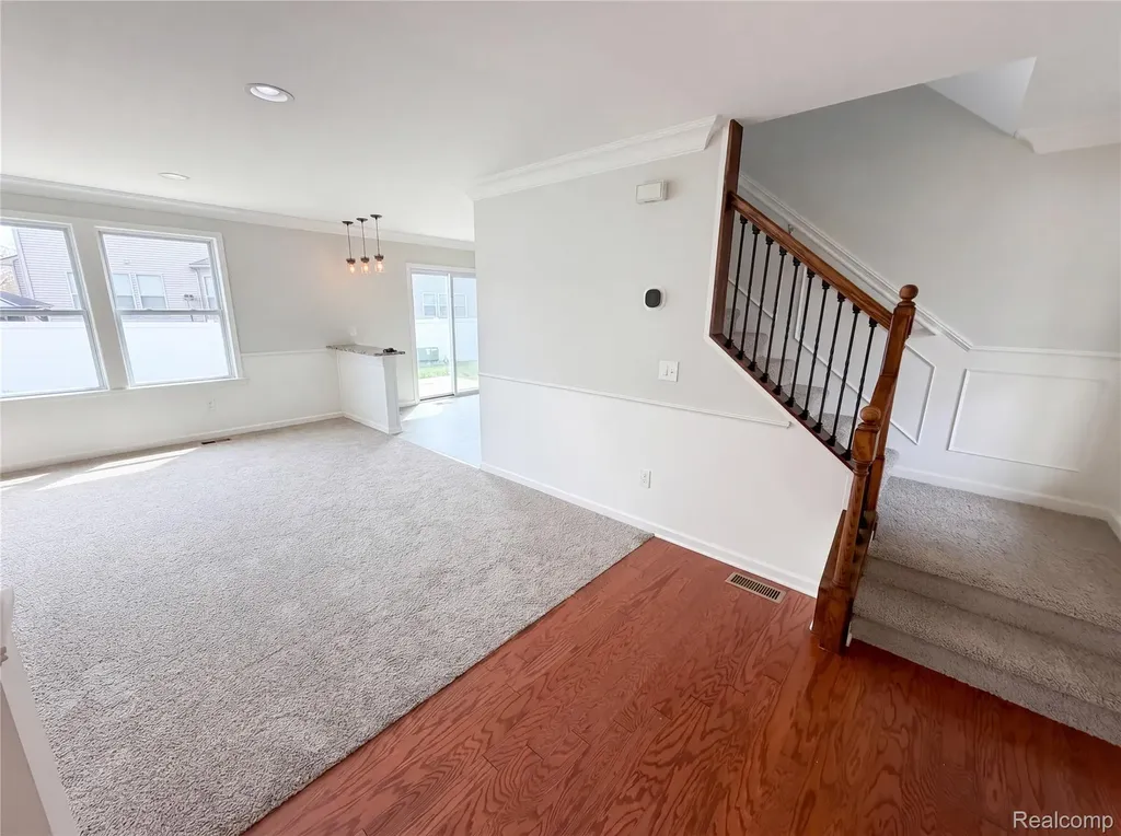 42824 Greystone Drive Sterling Heights City MI 48313