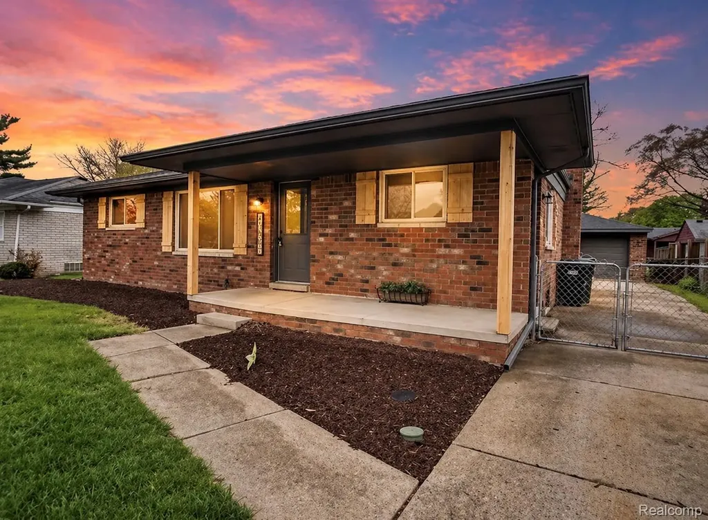 41851 Vanderbilt Drive Sterling Heights City MI 48313