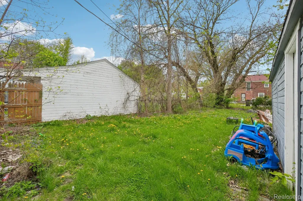 5969 Cadieux Road Detroit City MI 48224