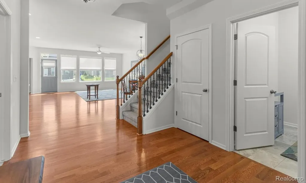 33585 Baldwin Street Farmington Hills City MI 48336