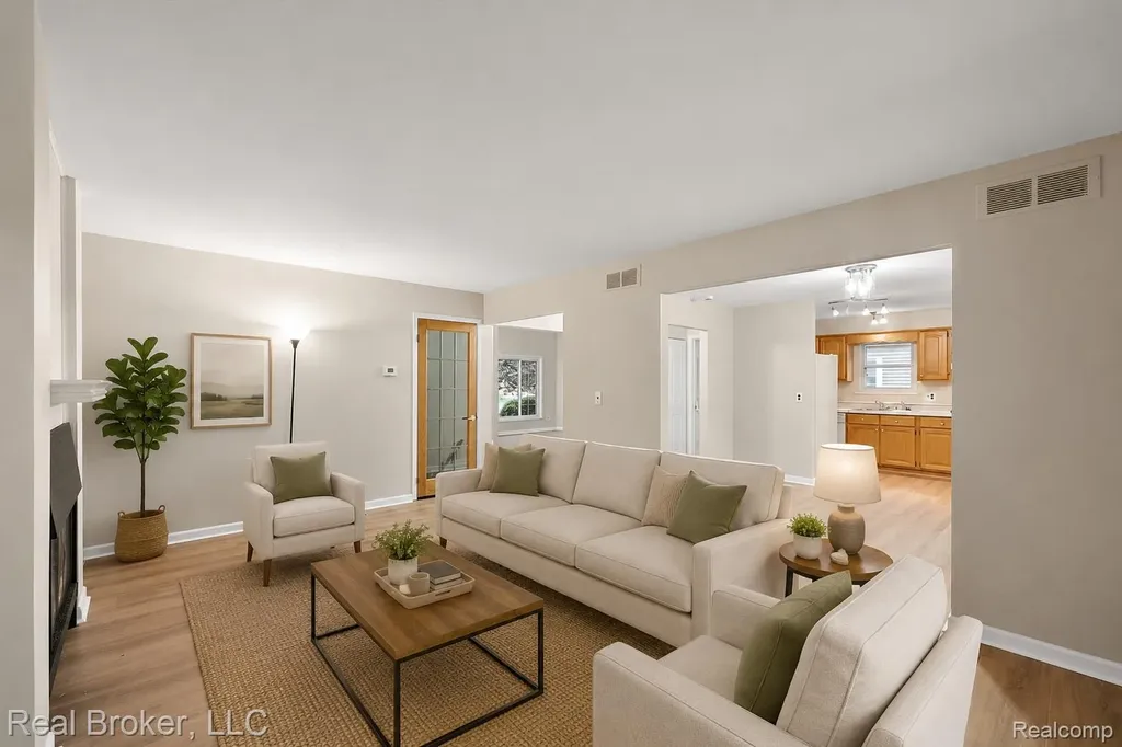 24765 Apple Crest Drive Novi City MI 48375