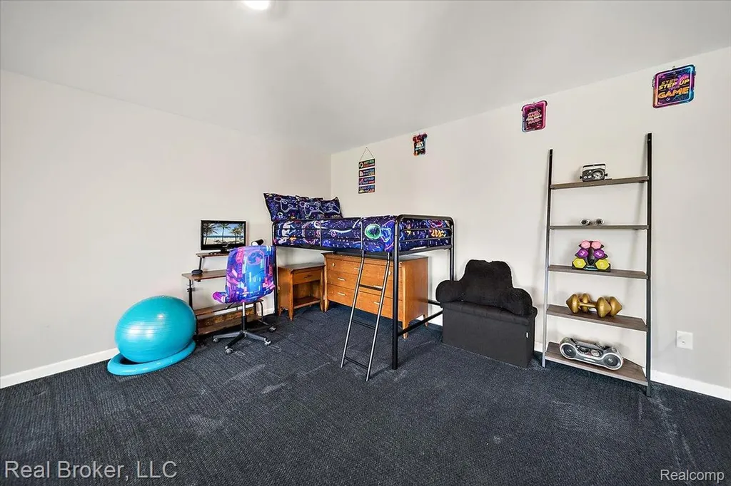 19926 E Breton Court Chelsea City MI 48118