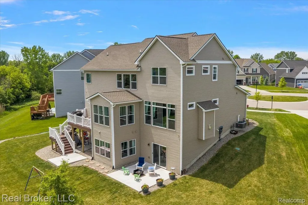 19926 E Breton Court Chelsea City MI 48118