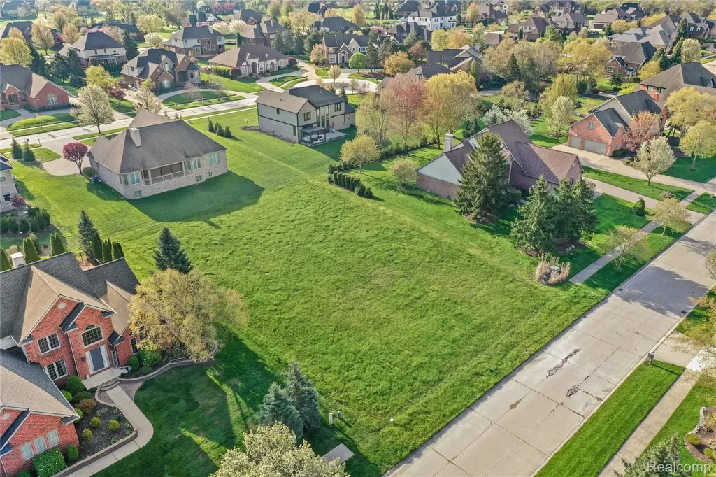 23249 Chicory Road Grosse Ile Township MI 48138