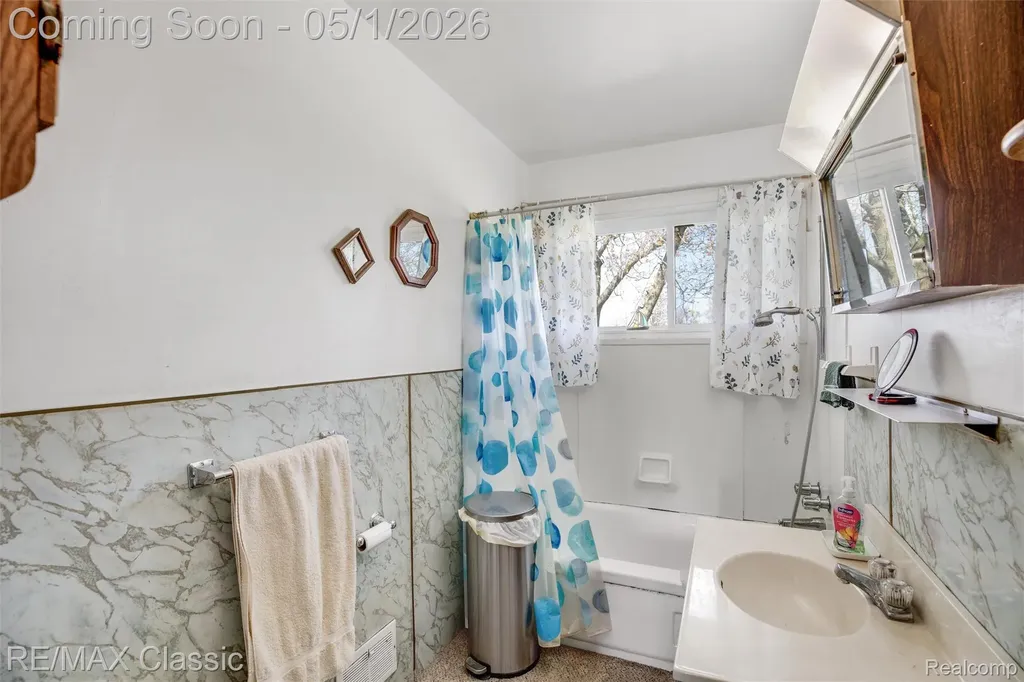 11024 Dennison Road Milan Township MI 48160