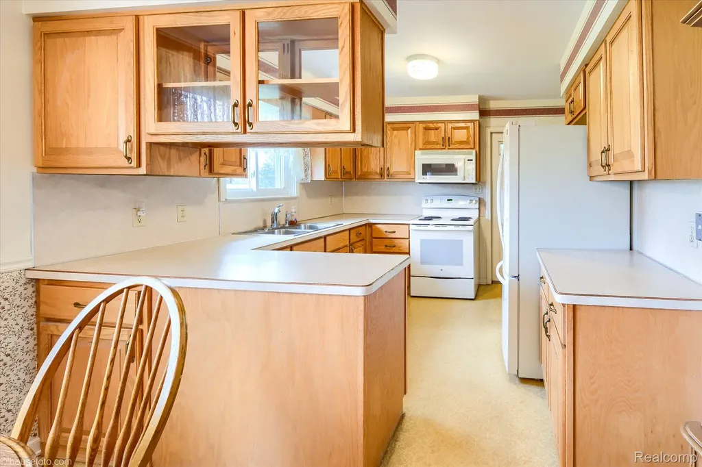6080 Shattuck Road Saginaw Charter Township MI 48603