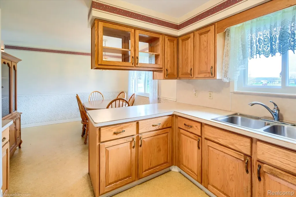 6080 Shattuck Road Saginaw Charter Township MI 48603