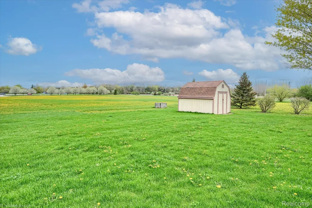 6080 Shattuck Road Saginaw Charter Township MI 48603