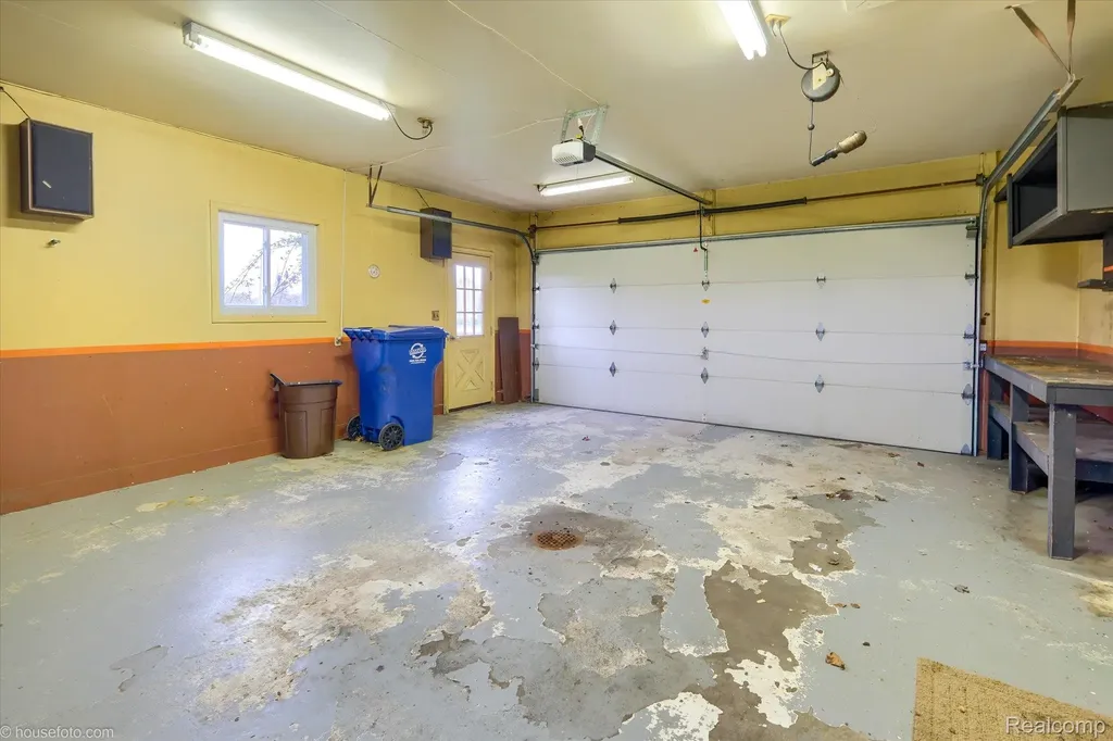 6080 Shattuck Road Saginaw Charter Township MI 48603