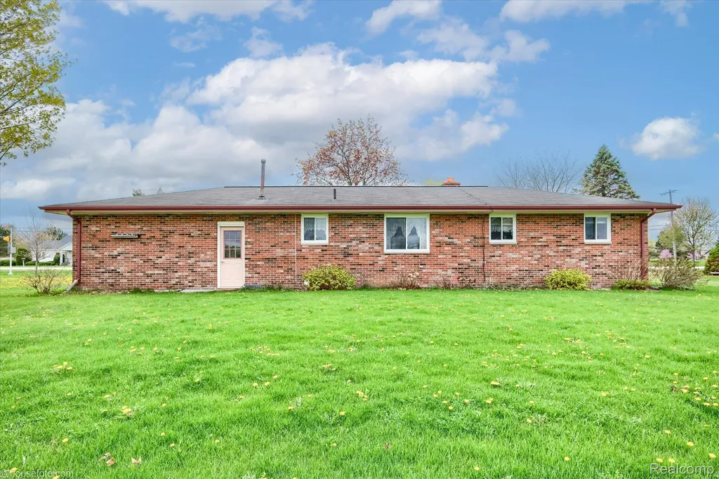 6080 Shattuck Road Saginaw Charter Township MI 48603