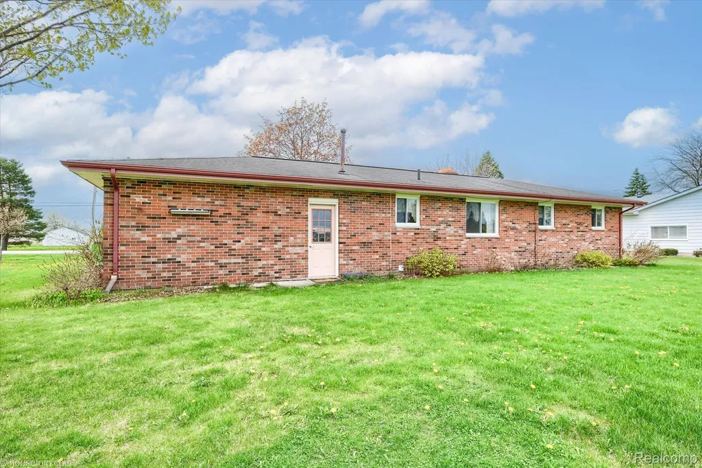 6080 Shattuck Road Saginaw Charter Township MI 48603