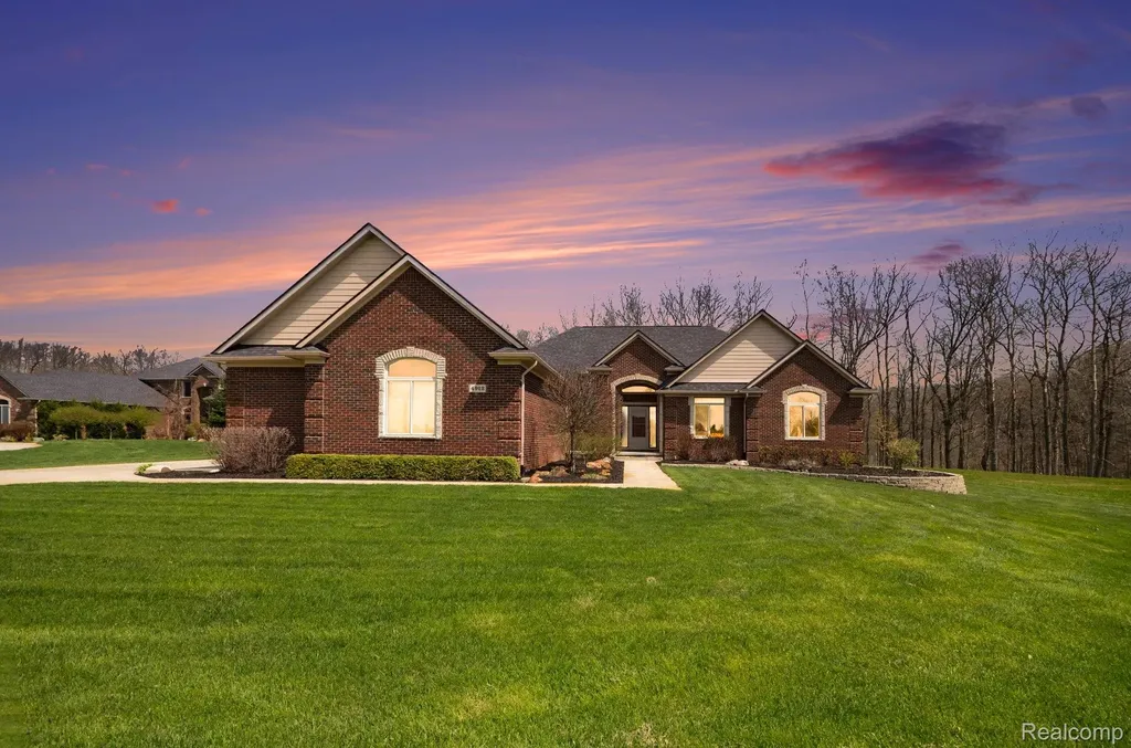 4912 Rosy Drive Leonard Village MI 48367