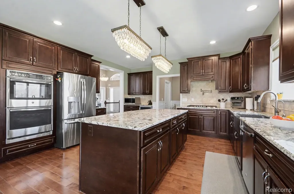 4912 Rosy Drive Leonard Village MI 48367