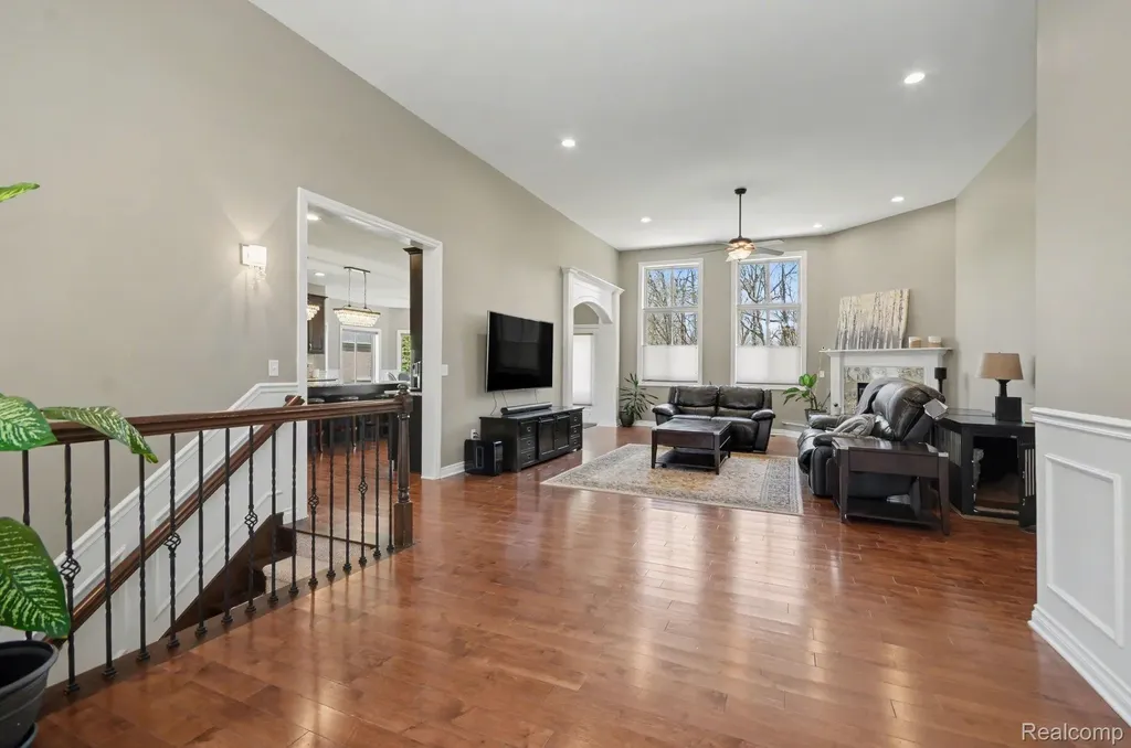 4912 Rosy Drive Leonard Village MI 48367