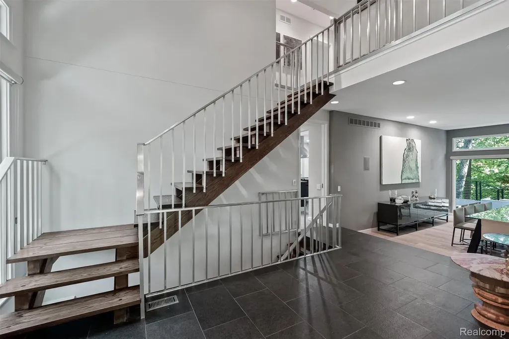 7371 Lindenmere Drive Bloomfield Hills City MI 48301