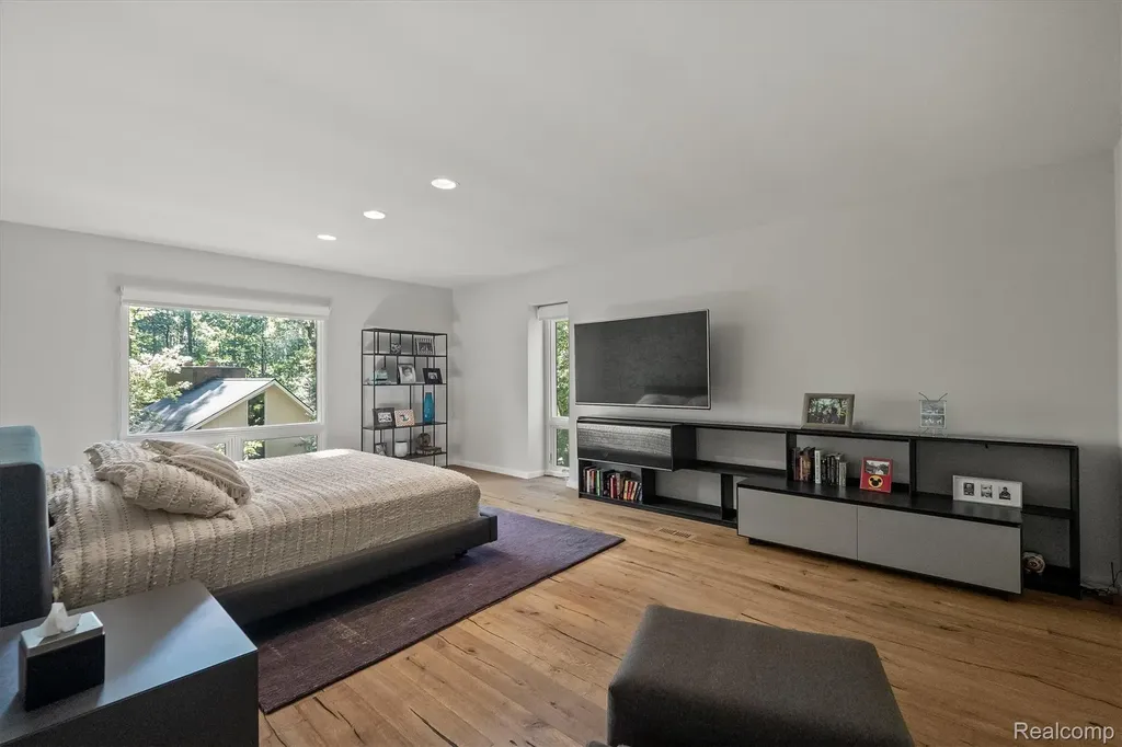 7371 Lindenmere Drive Bloomfield Hills City MI 48301