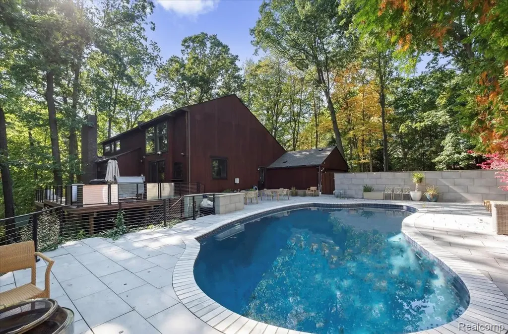 7371 Lindenmere Drive Bloomfield Hills City MI 48301