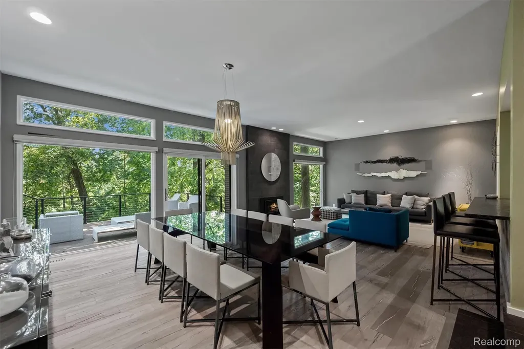 7371 Lindenmere Drive Bloomfield Hills City MI 48301