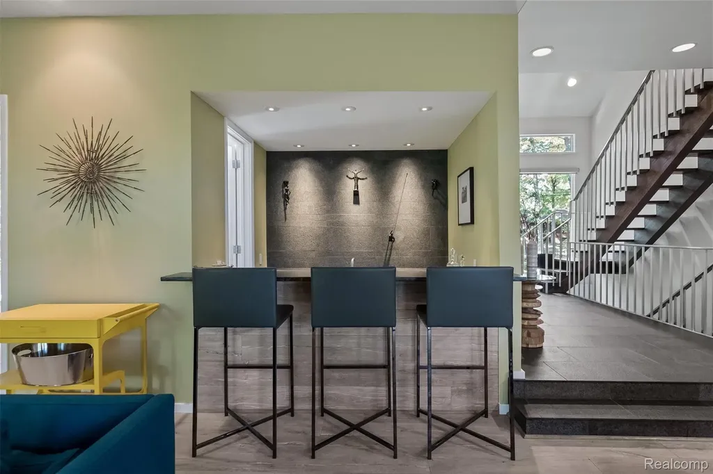 7371 Lindenmere Drive Bloomfield Hills City MI 48301