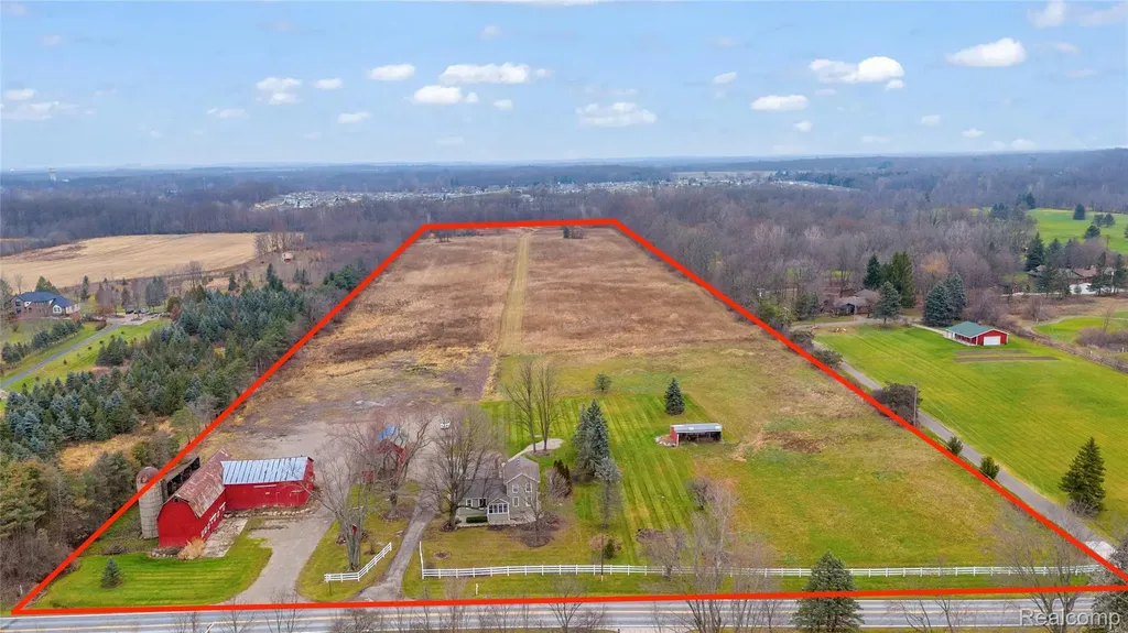 7901 7 Mile Road Salem Township MI 48167