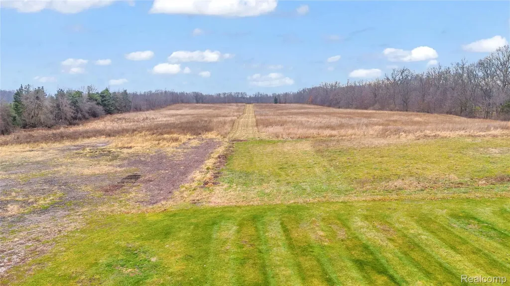 7901 7 Mile Road Salem Township MI 48167