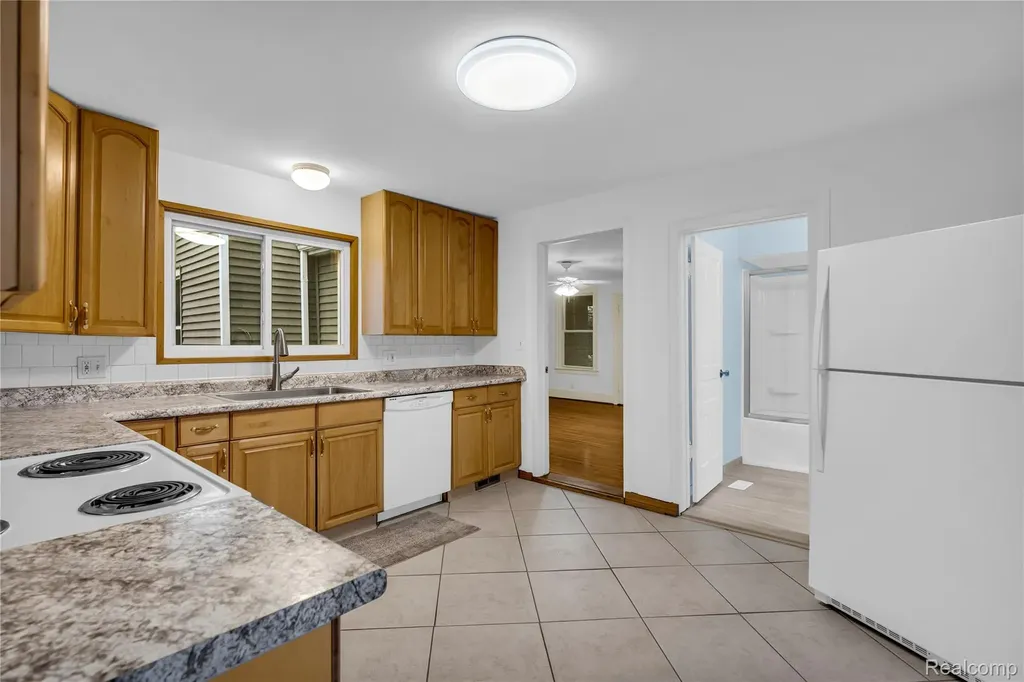 7901 7 Mile Road Salem Township MI 48167